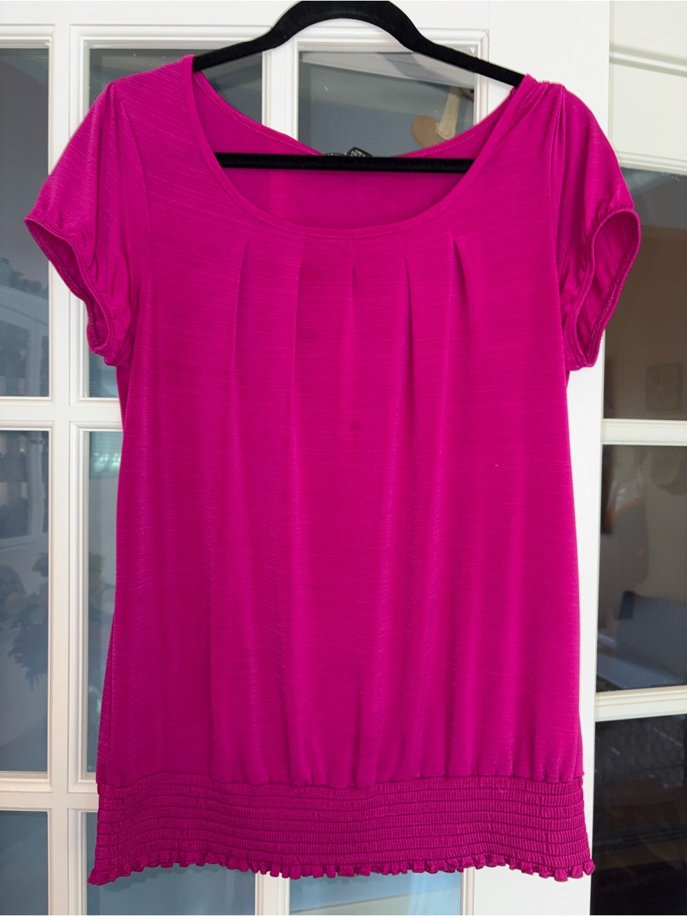 AB Studio short sleeve top size M fuschia